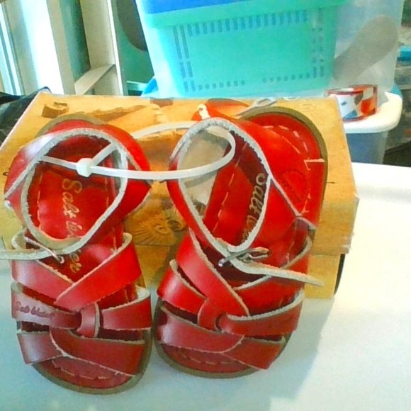 NWT Red Salt Water Sandals by Hoy - Picture 1 of 8